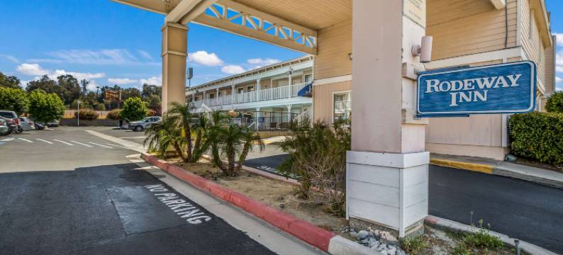 罗德威酒店-蒂梅丘拉老城(Rodeway Inn Old Town Temecula)图片
