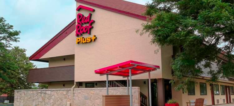 费城机场红顶Plus酒店(Red Roof Plus+ Philadelphia Airport)图片