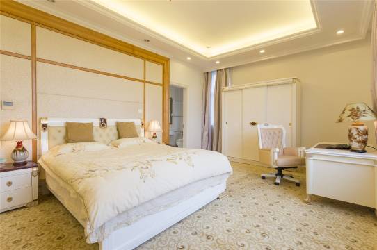 爱聚派轰趴馆别墅(金都西路分店)