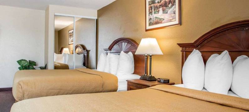 米德尔敦-富兰克林凯艺套房酒店(Quality Inn and Suites Middletown-Franklin)图片