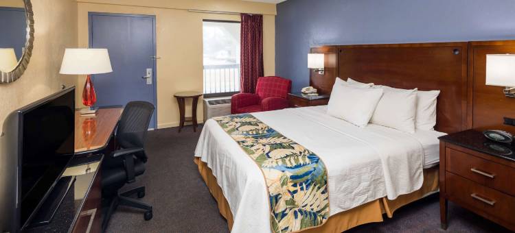 瓦尔特柏罗戴斯酒店(Days Inn by Wyndham Walterboro, SC)图片