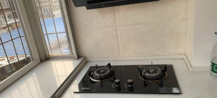 小白民宿(解放路分店)图片