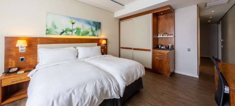 开普敦上东区希尔顿逸林酒店(DoubleTree by Hilton Cape Town - Upper Eastside)图片