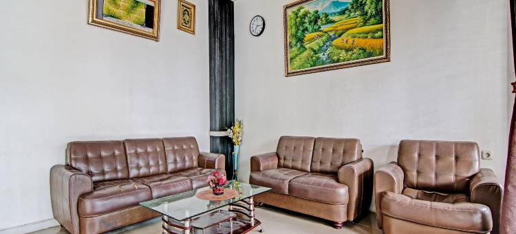 OYO 91324阿利亚伊斯兰家庭旅馆(OYO 91324 Aliya Homestay Syariah)图片