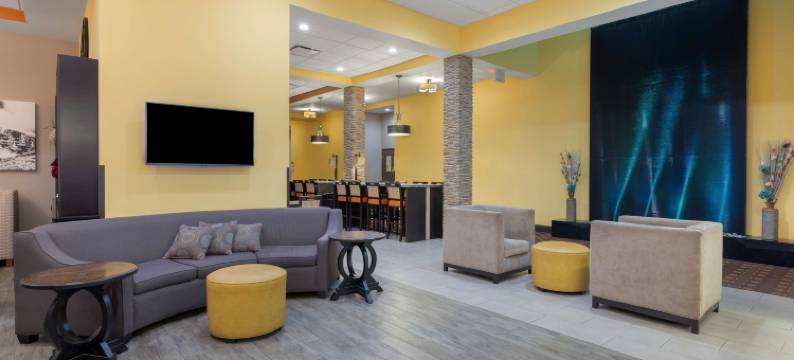 北普拉特贝斯特韦斯特优质套房酒店(Best Western Plus North Platte Inn  Suites)图片