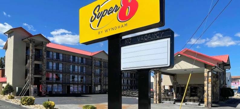 温德姆速8鸽子谷市中心酒店(Super 8 by Wyndham Pigeon Forge Downtown)图片