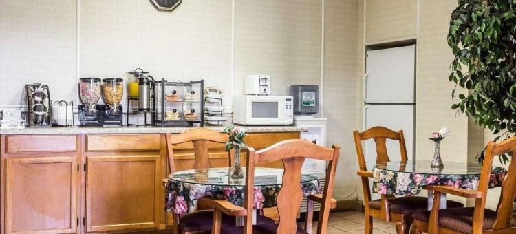 马修斯夏洛特伊克诺旅馆(Econo Lodge Inn & Suites Matthews - Charlotte)图片