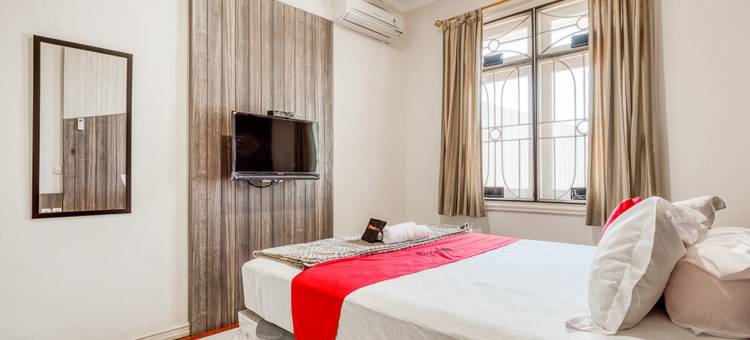 红多兹酒店-近泗水UNTAG(RedDoorz Near Untag Surabaya)图片