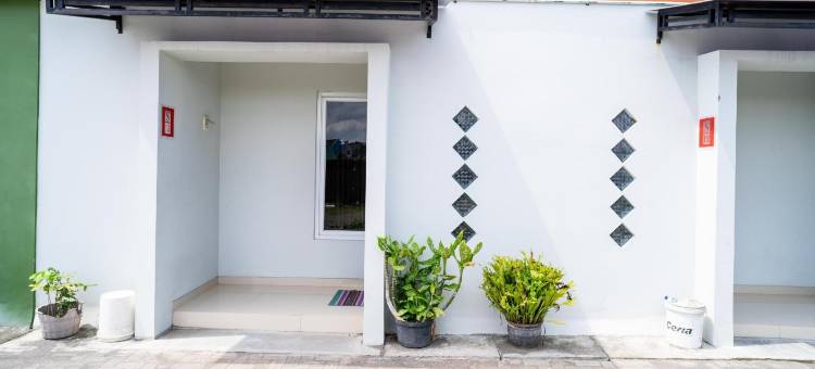 库尔科斯特伊斯兰酒店-近特加尔特兰斯马特(KoolKost Syariah Near Transmart Tegal)图片