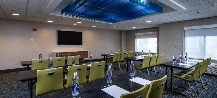 Holiday Inn Express 米德尔敦/新港(Holiday Inn Express NEWPORT NORTH - MIDDLETOWN by IHG)图片
