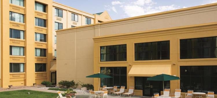 丹佛恩格尔伍德科技中心拉昆塔温德姆套房酒店(La Quinta by Wyndham Denver Englewood Tech Ctr)图片