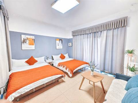 广东周边旅游团聚客栈(西和樱花街分店)