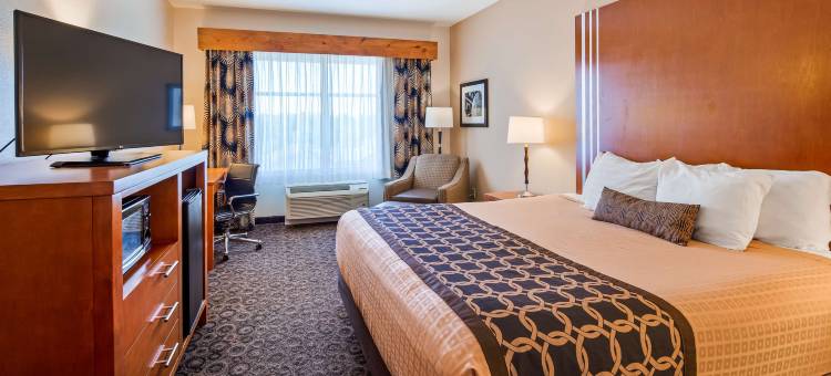 玫瑰城会议中心贝斯特韦斯特优质酒店(Best Western Plus Rose City Conference Center Inn)图片