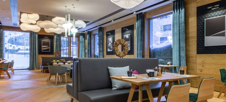 安德马特卢森丽笙酒店(Radisson Blu Hotel Reussen Andermatt)图片