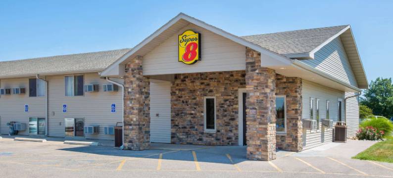 科尔尼速8酒店(Super 8 by Wyndham Kearney)图片