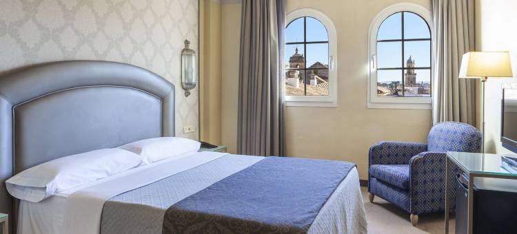 马西亚阿尔法罗斯酒店(Hotel Macià Alfaros)图片