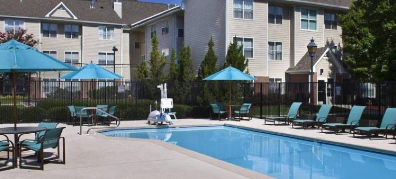 伯明翰荷姆伍德索尼斯塔 ES 套房酒店(Sonesta ES Suites Birmingham Homewood)图片