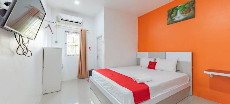 Buntok 红多兹酒店 JK Residence-Pahlawan 沙里亚(RedDoorz Syariah @ JK Residence Pahlawan Buntok)图片