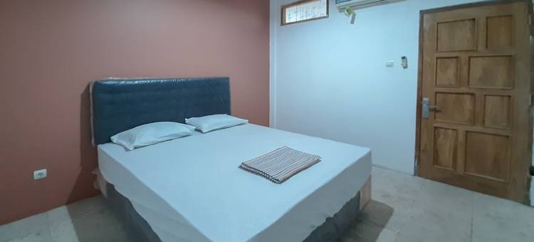 玛琍奥波罗瑞吉基清真家庭旅馆-RedDoorz旗下(Spot on 91911 Rejeki Homestay Syariah Malioboro)图片
