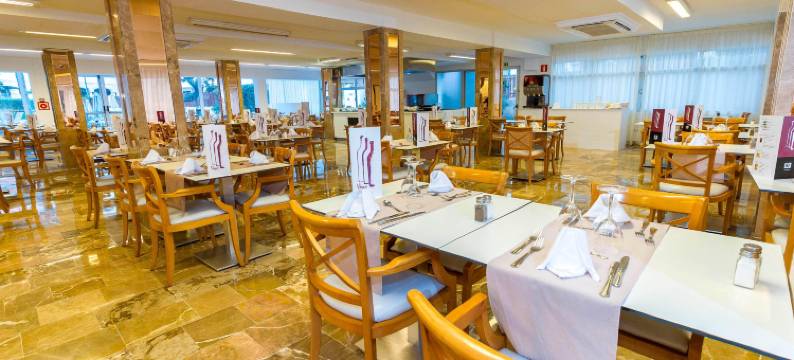 艾克斯阿尔库迪亚酒店-限成人(Eix Alcudia Hotel Adults Only)图片