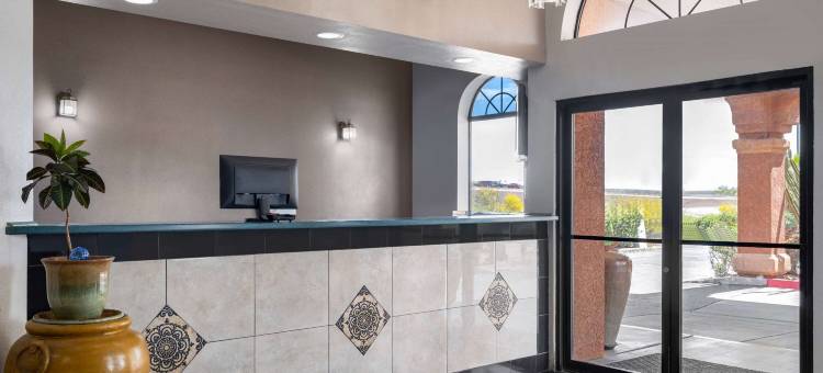 Travelodge by Wyndham Tucson AZ图片