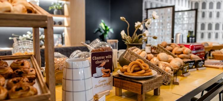 马德里西班牙广场一号汽车旅馆(Motel One Madrid-Plaza de España)图片