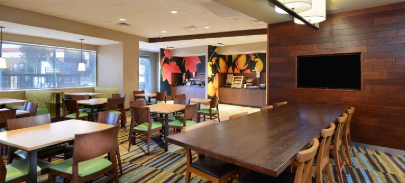 罗利Capital大道/I-540万枫酒店及套房(Fairfield Inn & Suites Raleigh Capital Blvd./I-540)图片