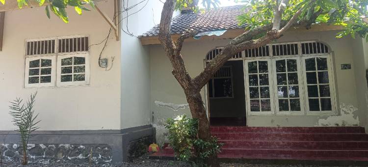 OYO 93435 Yuda家庭民宿靠近Desa Wisata Hijau Bilebante(OYO 93435 Yuda Family Homestay Near Desa Wisata Hijau Bilebante)图片