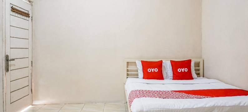 OYO 93320 维纳斯伊斯兰民宿靠近梅古帕克大学(OYO 93320 Venus Homestay Syariah Near Universitas Megou Pak Tulang Bawang)图片