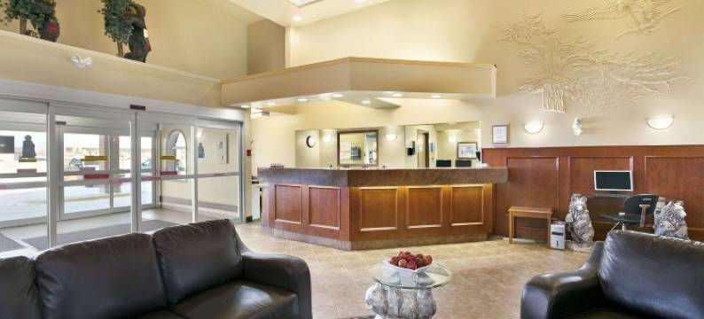 高水平速8酒店(Super 8 by Wyndham High Level AB)图片