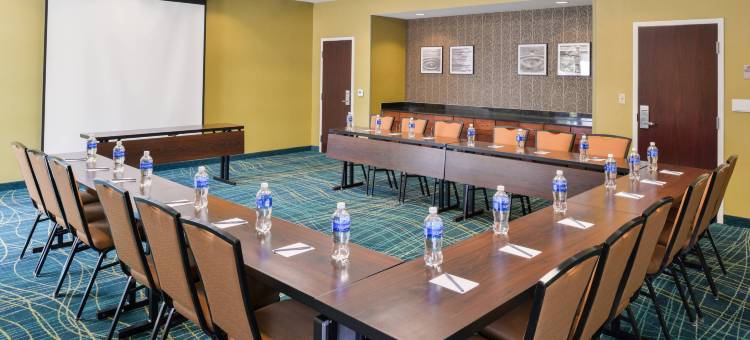 弗雷斯诺万豪SpringHill酒店(SpringHill Suites Fresno)图片