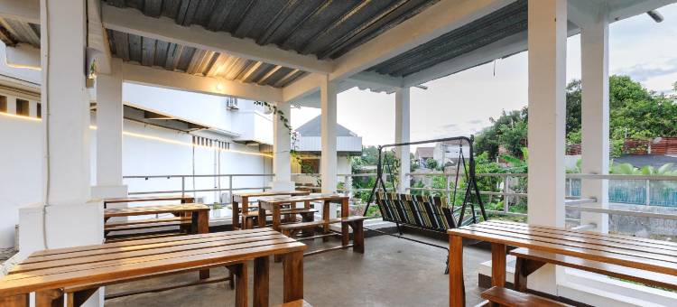 红多兹伊斯兰酒店-近茂物喷泉公园(RedDoorz Syariah Near Taman Air Mancur Bogor)图片