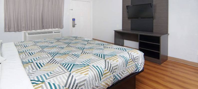 红橡树6号汽车旅馆(Motel 6 Red Oak, TX - Dallas)图片