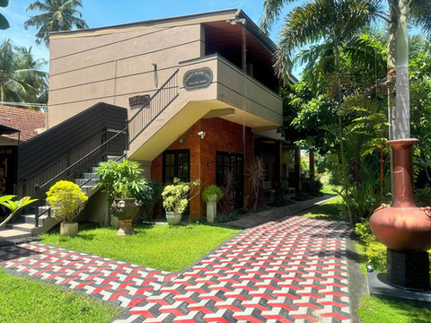 爱德温机场花园酒店