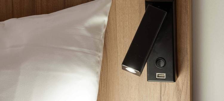 南阿维尼翁展览中心 B&B 酒店(B&B Hotel Avignon Sud Parc des Expositions)图片