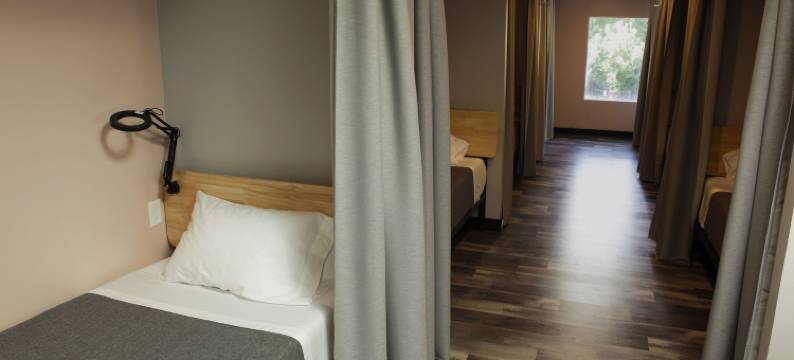 优雅仕客栈(Stay Classy)图片