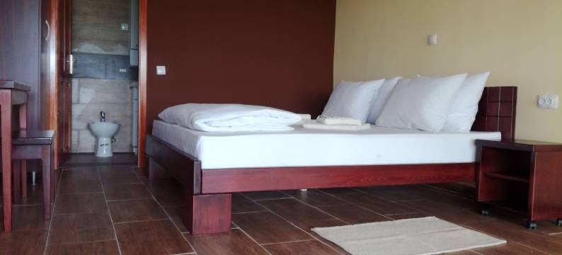 萨拉斯法尔玛47(Salaš Farma 47-Miris Dunja)图片