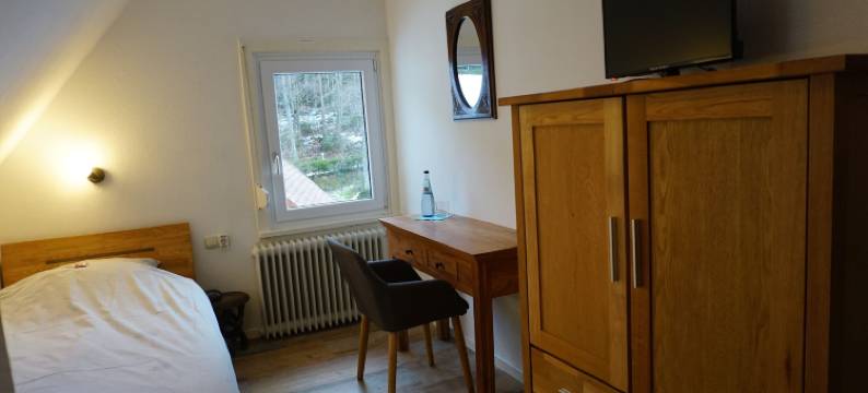 塔尔景膳宿公寓(Gasthaus Talblick - Schwarzwald Plus Karte Inkludiert)图片