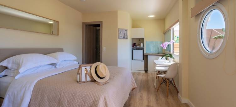 Modular Bungalows 具带热水池的阿特米斯希腊(Modular Bungalows with Heated Pool Artemis Greece)图片