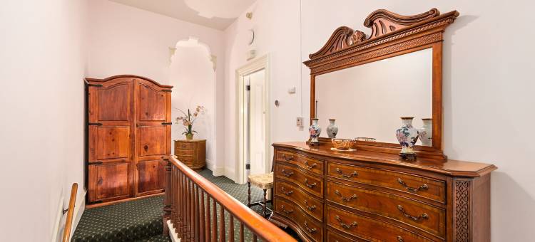 音译为: 开布尔斯酒国旅馆(The Gables Wine Country Inn)图片