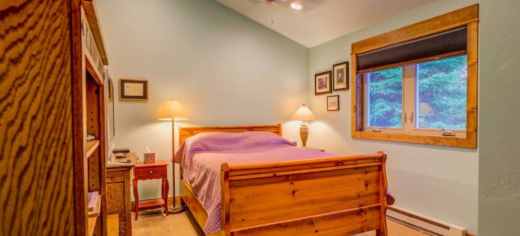 巴恩斯在Boundary B单元(Barnes on Boundary Unit A)图片