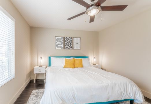 Cozy Oasis with Fast Internet and Modern Kitchen - Charming Retreat Hotel Overview