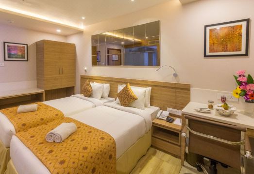 Hotel Palacio Hotel Overview