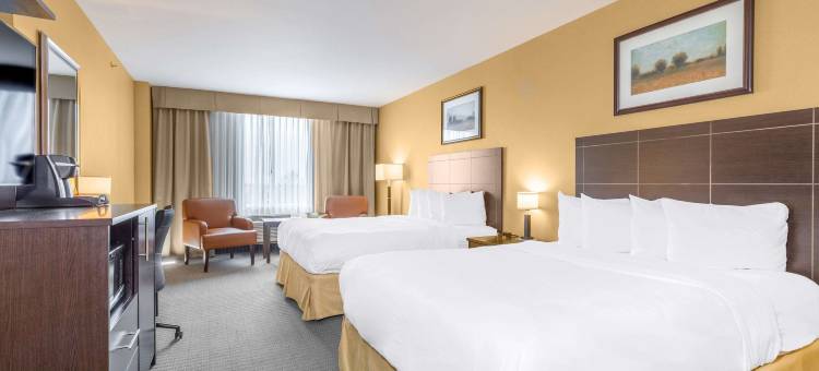 维多利亚维尔品质酒店套房(Quality Inn & Suites)图片