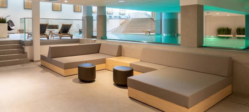 波茨坦滕普林空格勒斯酒店(Kongresshotel Potsdam am Templiner See)图片