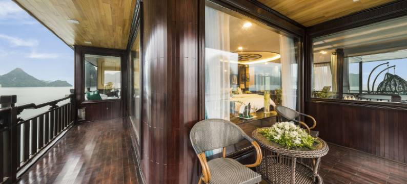 女王传奇游轮酒店(La Regina Legend Cruise)图片