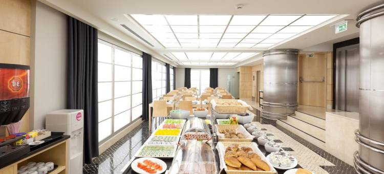 阿利夫阿万达斯酒店(Hotel Alif Avenidas)图片