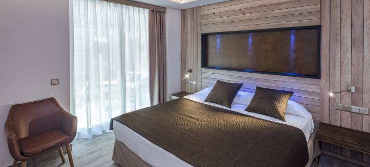 GHT 托萨维纳斯海王星水疗酒店(Hotel GHT Neptuno-Tossa & Venus Spa)图片