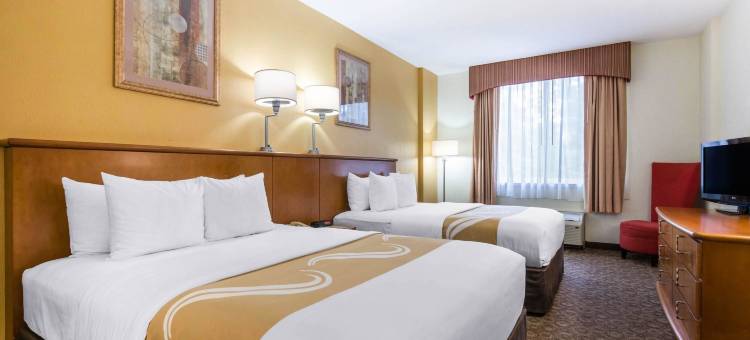 主题公园附近凯艺套房酒店(Quality Inn & Suites Near the Theme Parks)图片