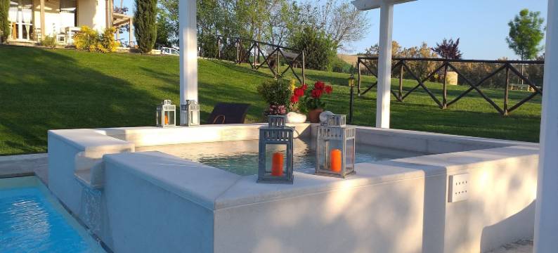 乐马拉克拉乡村民俗(Le Maraclà Country House)图片